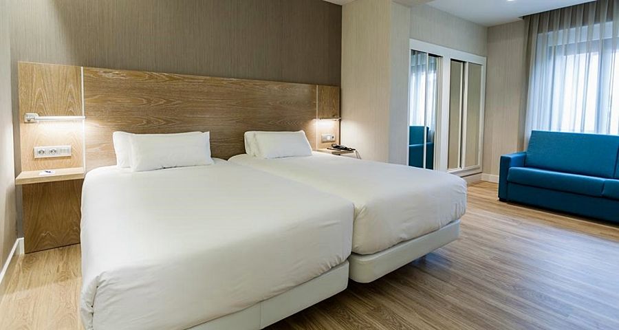 Nh Principado Hotel 4*